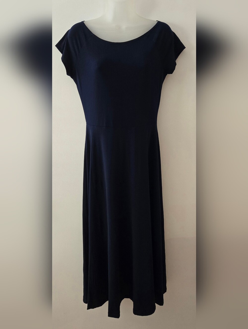 Lbisse Midi Dress Sz Medium Navy Blue Short Cap Sleeves Stretch Euc